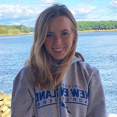 headshot of undergraduate admissions tour guide Caitlin