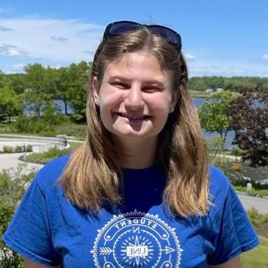 Headshot of U N E undergraduate admissions student ambassador Danielle MacDonald